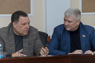 Депутаты зададут вопросы полиции